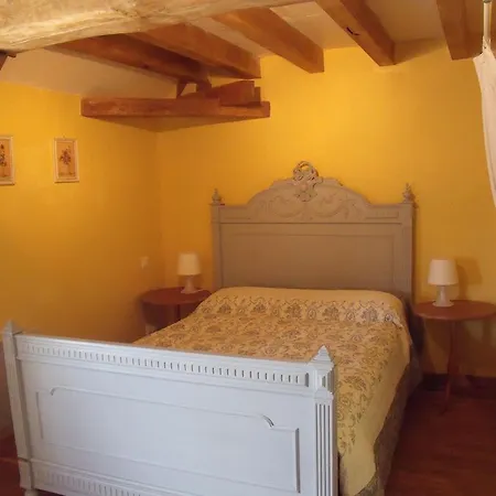 Panzió Racines Arcis-sur-Aube